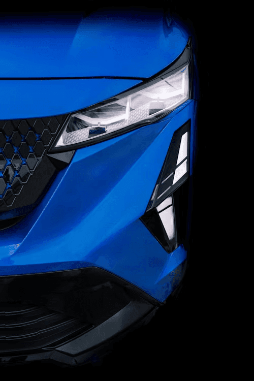 renault rafale dimensions concurrents